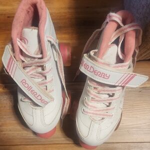 Roller Derby Kids Sneakers - White and Pink